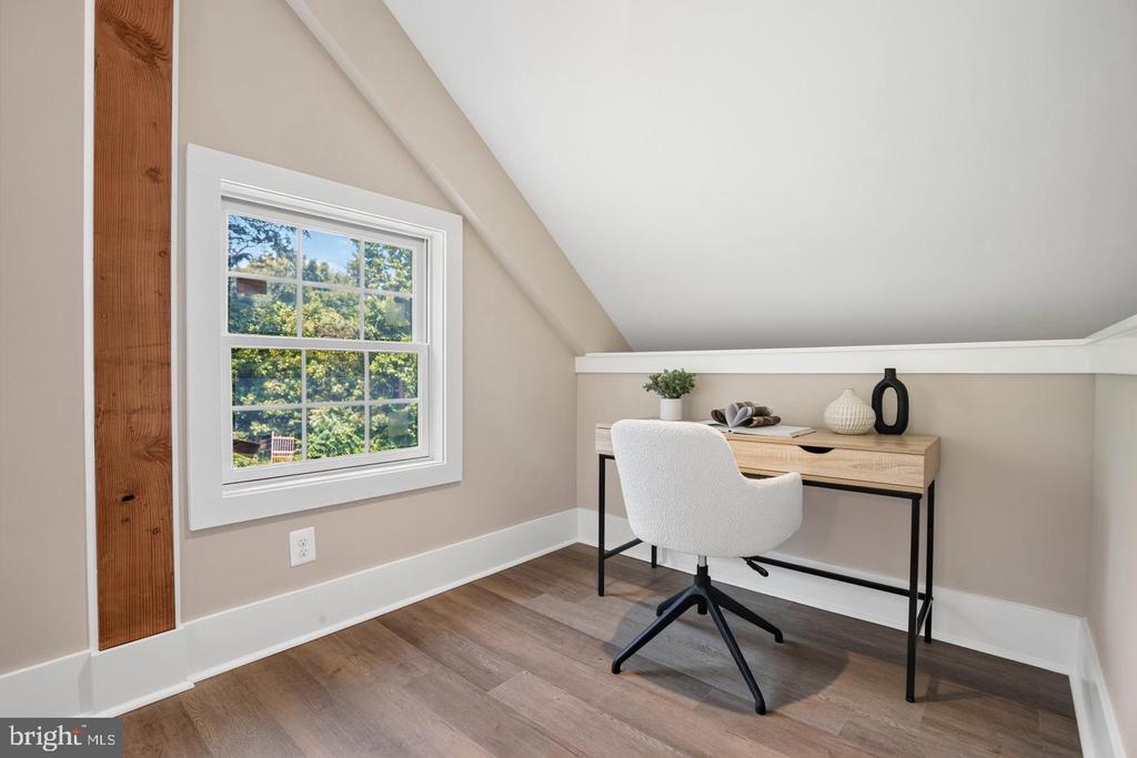 38217 MOUNTAIN AIR LANE
