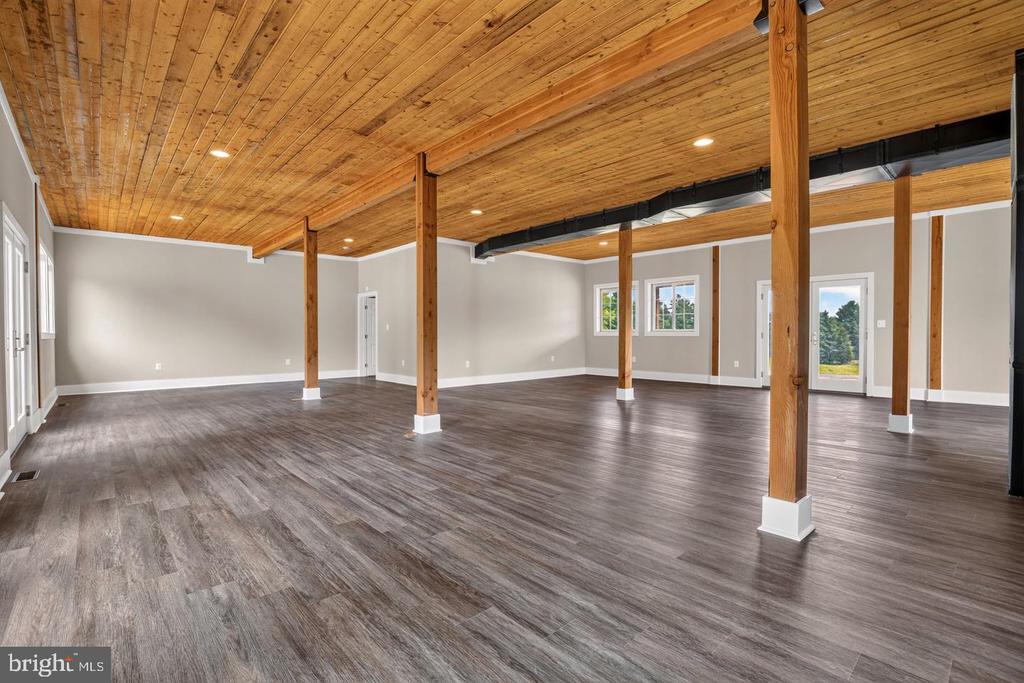38217 MOUNTAIN AIR LANE