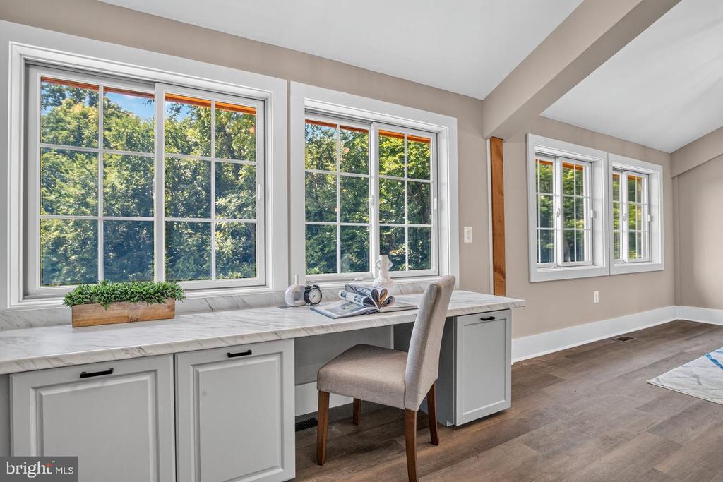 38217 MOUNTAIN AIR LANE