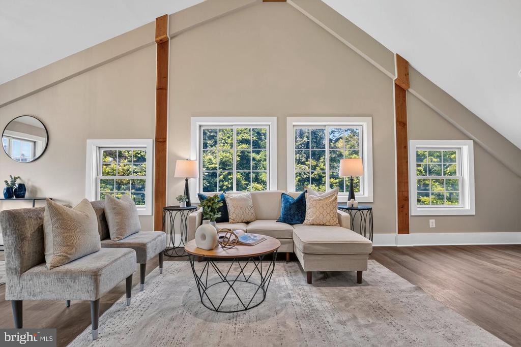 38217 MOUNTAIN AIR LANE