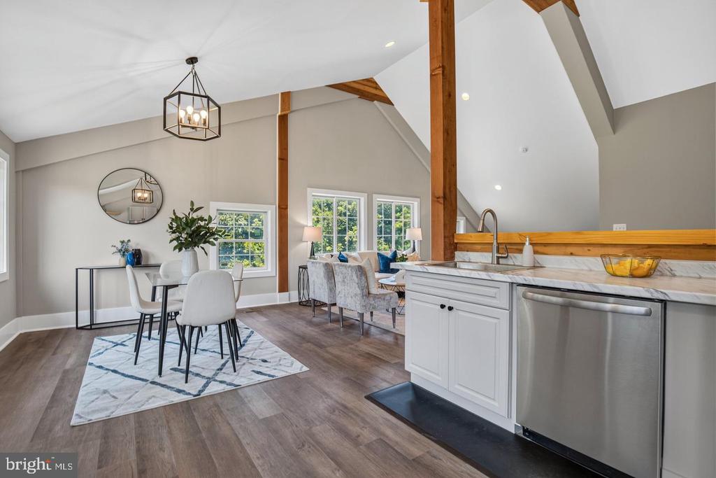 38217 MOUNTAIN AIR LANE