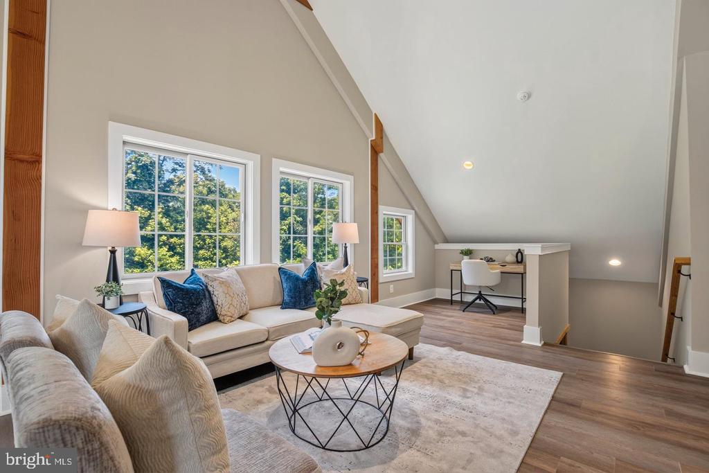 38217 MOUNTAIN AIR LANE