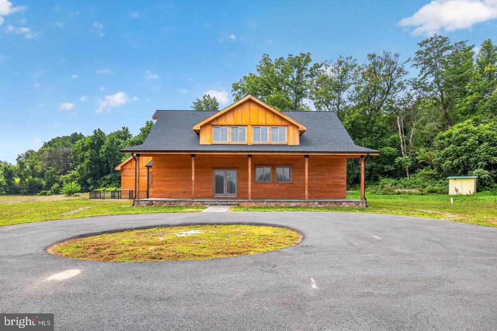 38217 MOUNTAIN AIR LANE