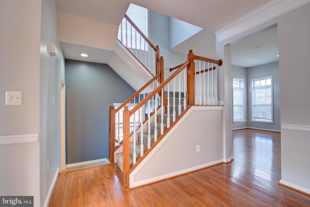 25130 CUTGRASS TERRACE