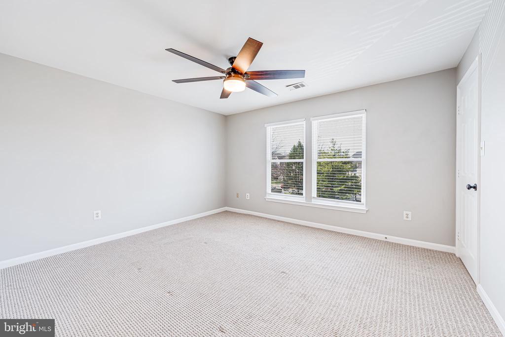 20596 CORNSTALK TERRACE Unit: 302