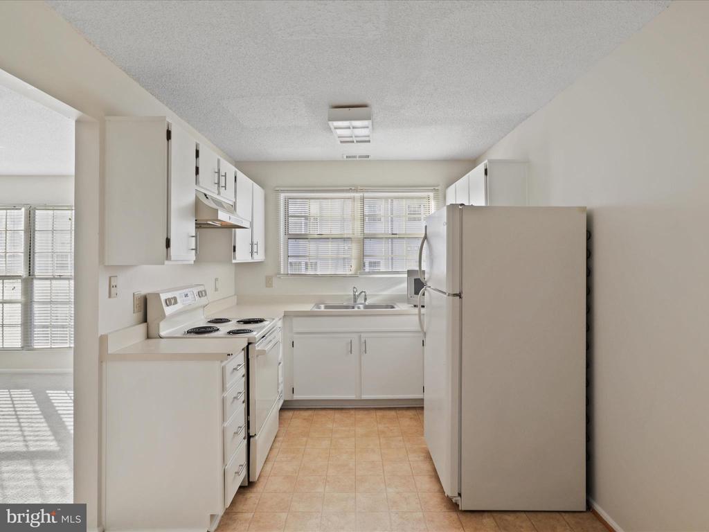 1108 HUNTMASTER TERRACE NE Unit: 202