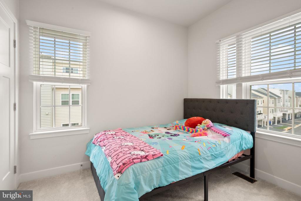 24550 POMMEL TERRACE