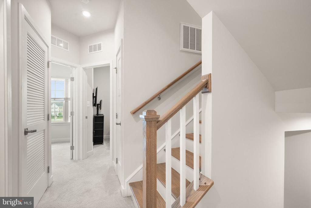 24550 POMMEL TERRACE