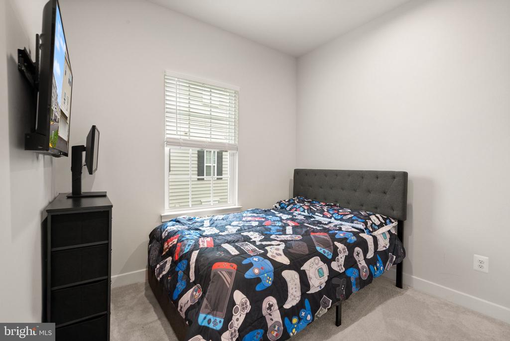 24550 POMMEL TERRACE