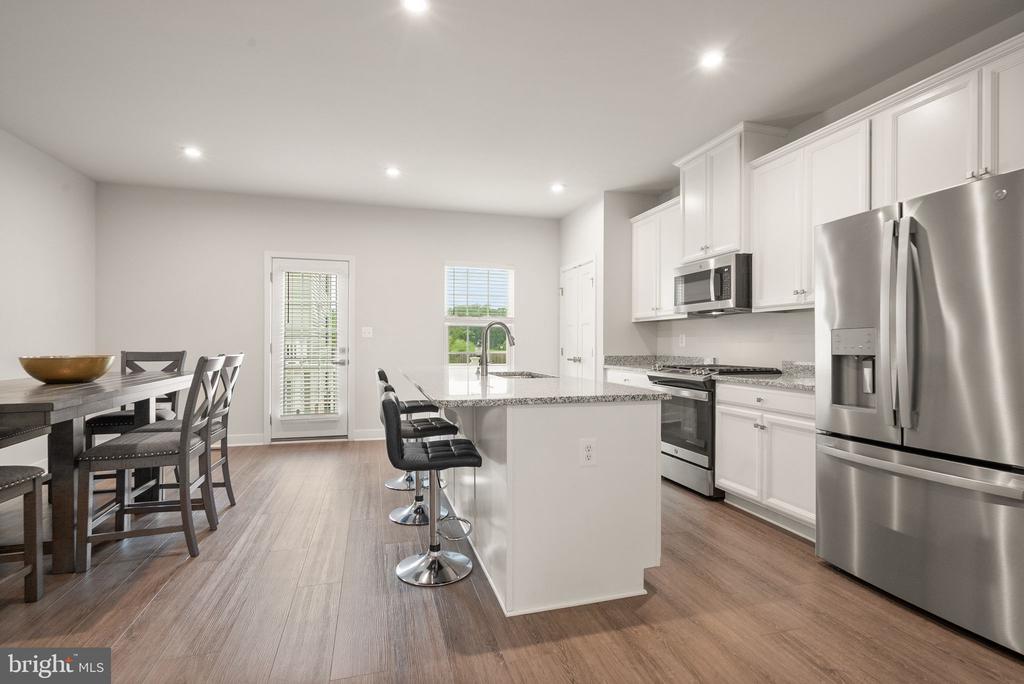 24550 POMMEL TERRACE