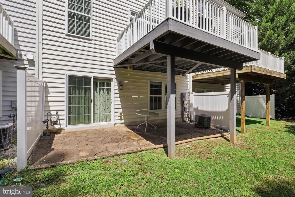 20200 CENTER BROOK SQUARE