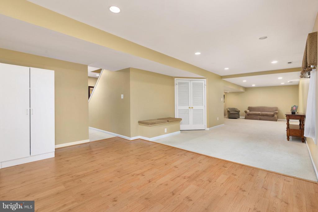 21614 GOODWIN COURT