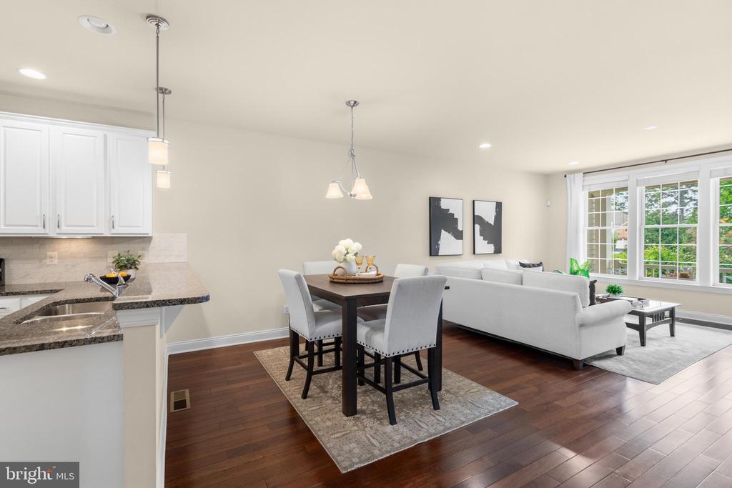 20918 ROCKY KNOLL SQUARE