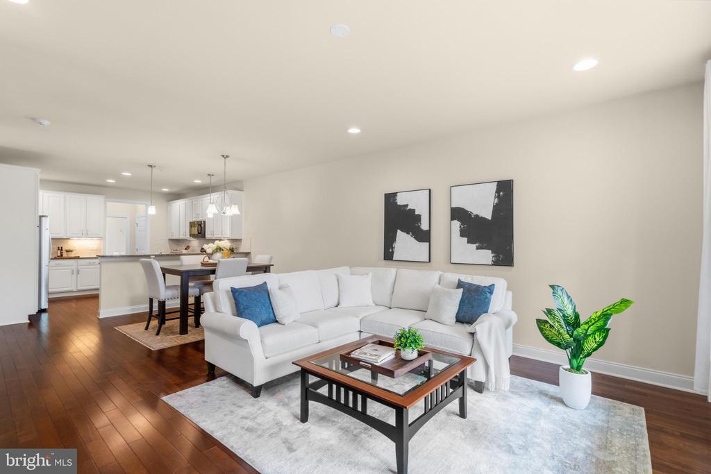20918 ROCKY KNOLL SQUARE