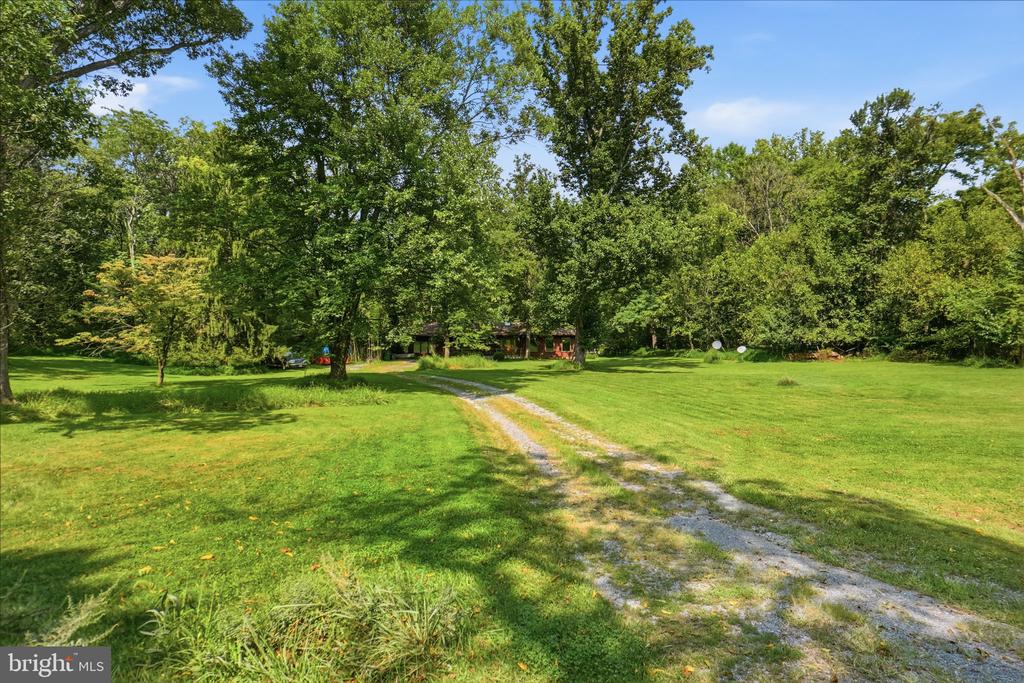 15696 EDGEGROVE ROAD