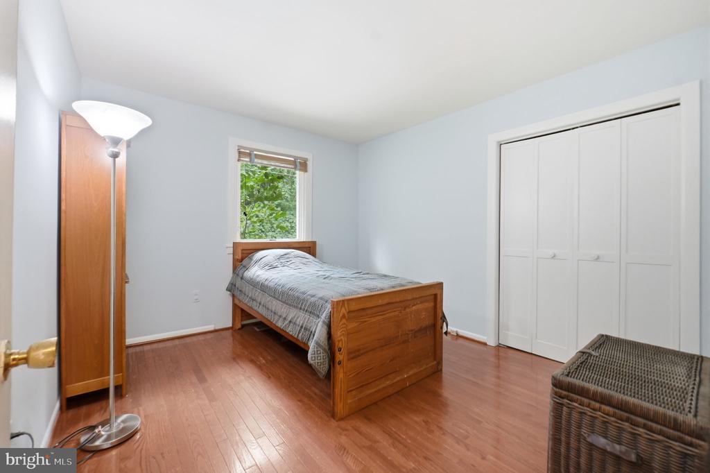 15696 EDGEGROVE ROAD