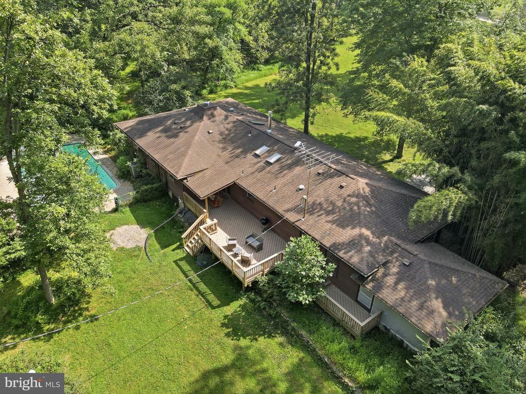 15696 EDGEGROVE ROAD