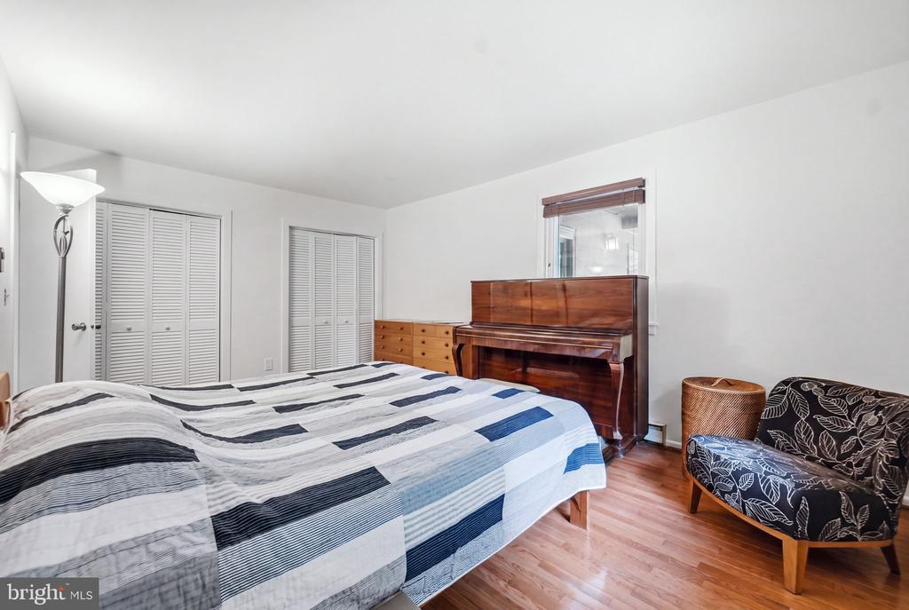 15696 EDGEGROVE ROAD