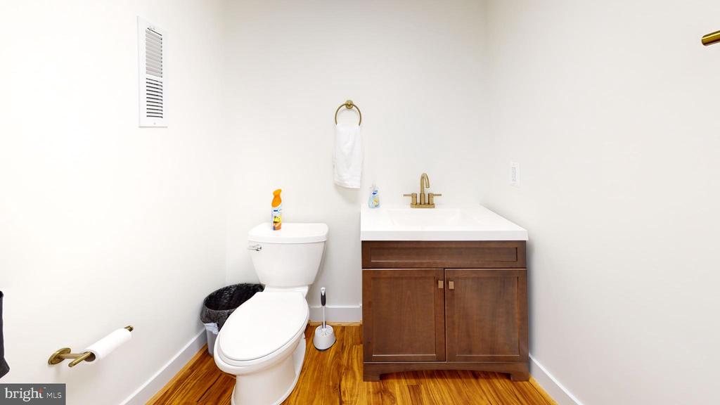150 N HATCHER AVENUE Unit: 100