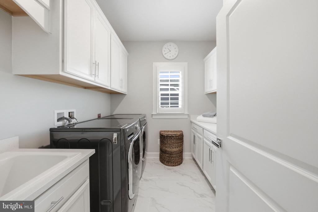 23750 GREAT BEND LANE
