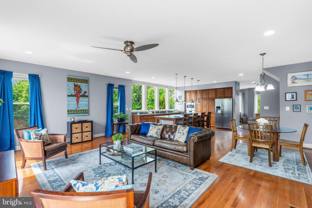 22792 SAGAMORE SQUARE