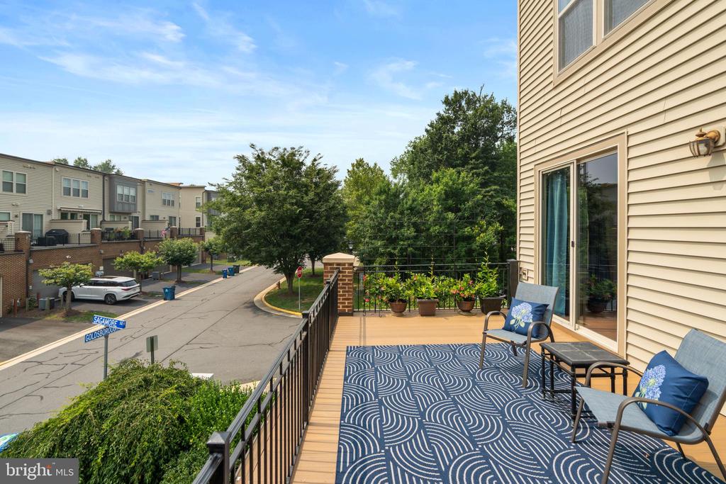 22792 SAGAMORE SQUARE