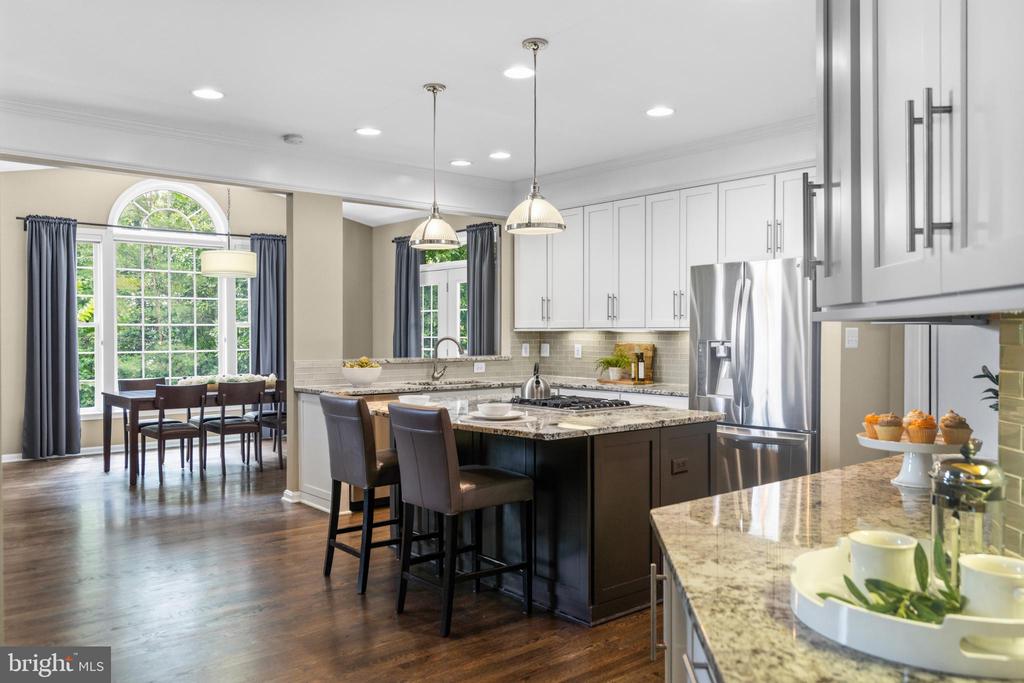42673 SILVERTHORNE COURT