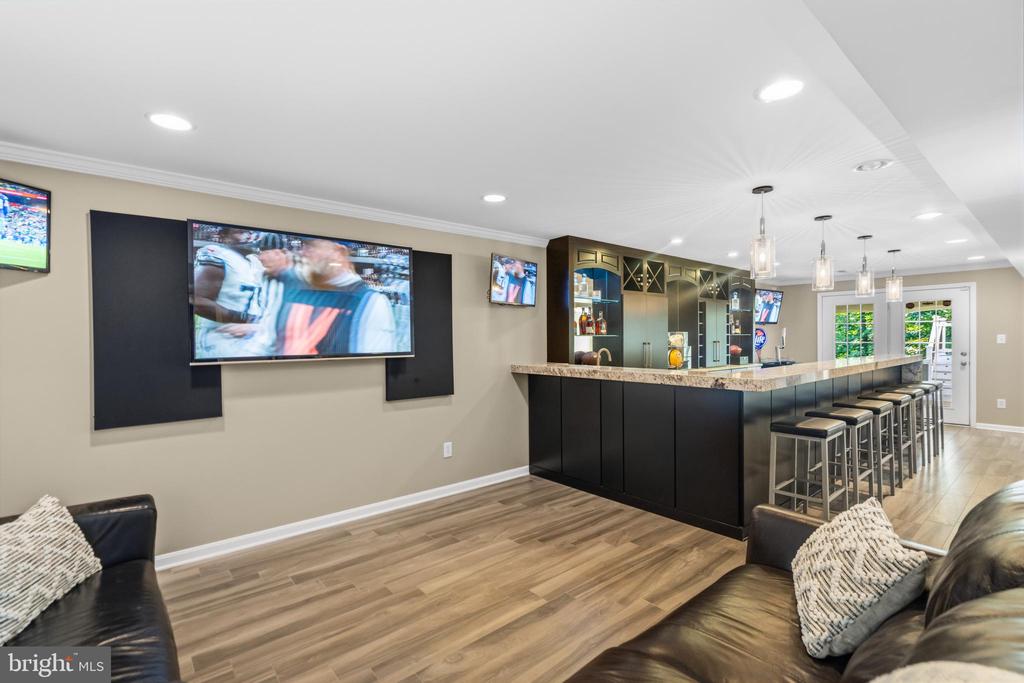 42673 SILVERTHORNE COURT