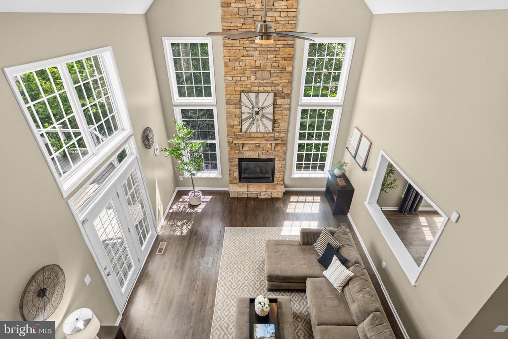 42673 SILVERTHORNE COURT