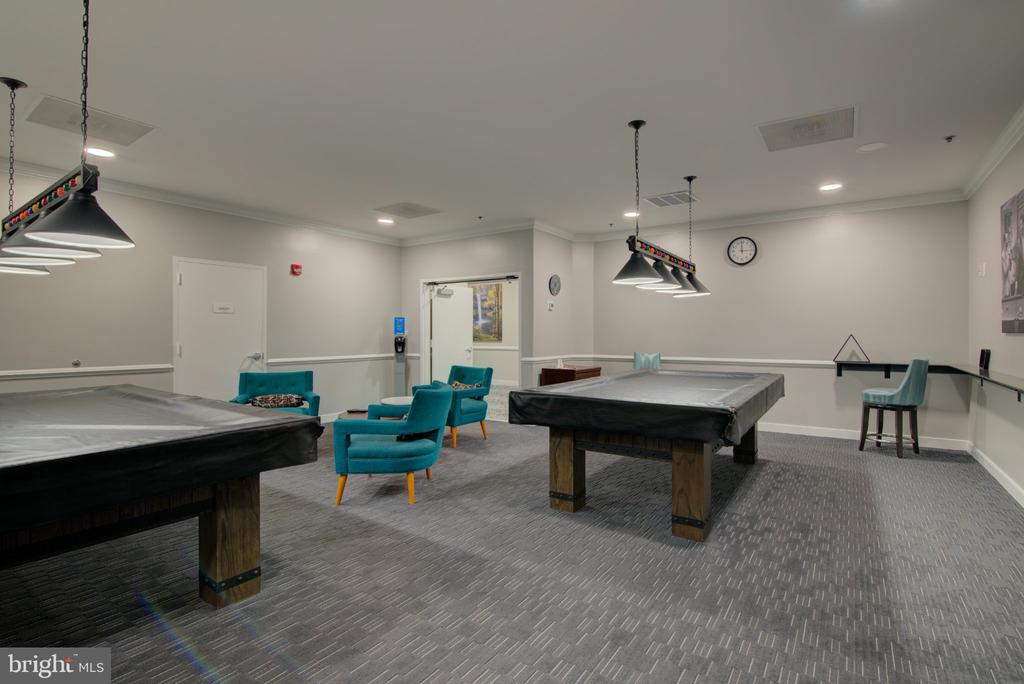 19365 CYPRESS RIDGE TERRACE Unit: 821