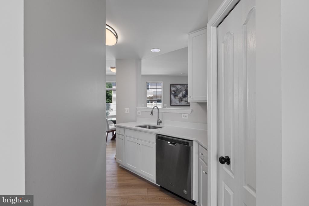 43290 RUSH RUN TERRACE