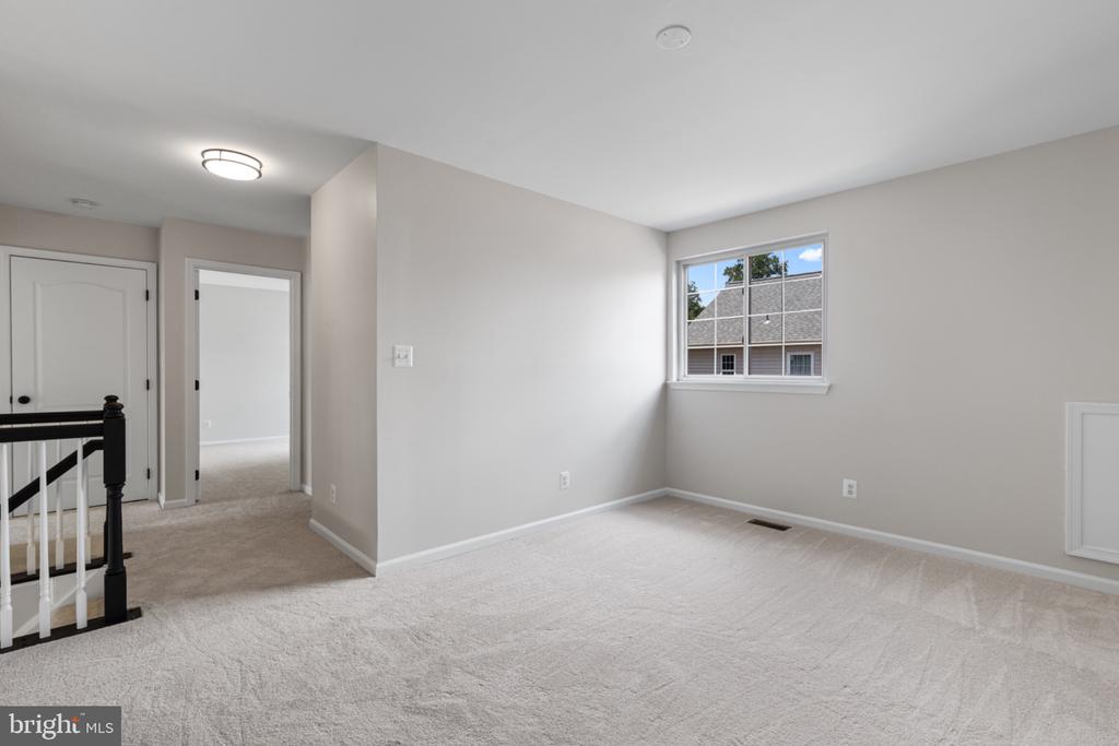 43290 RUSH RUN TERRACE