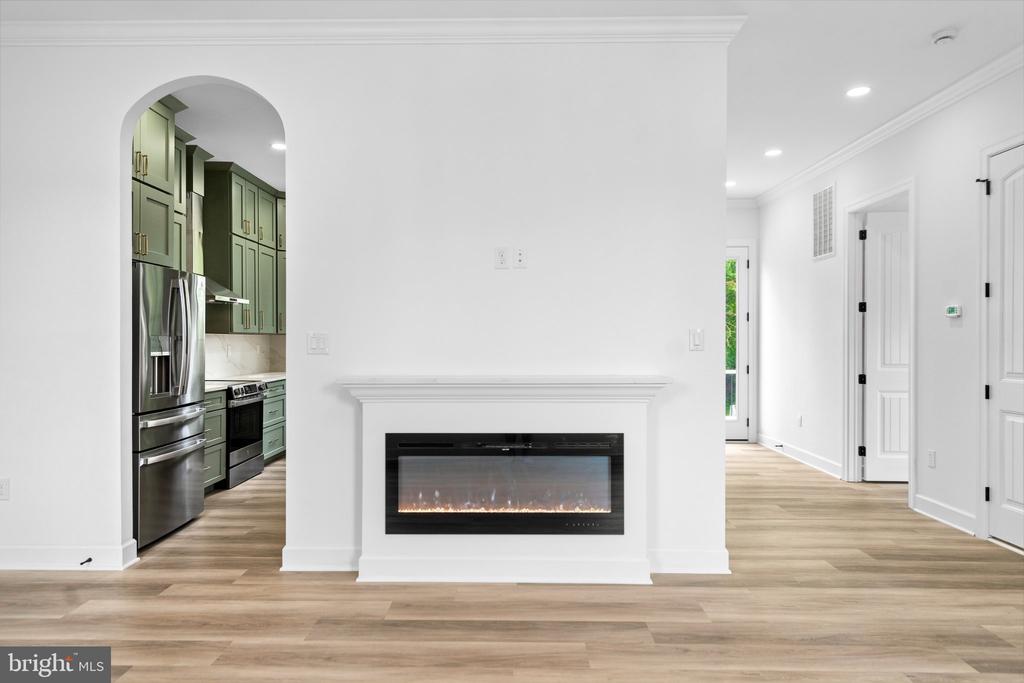 45 S LOUDOUN STREET Unit: A-1