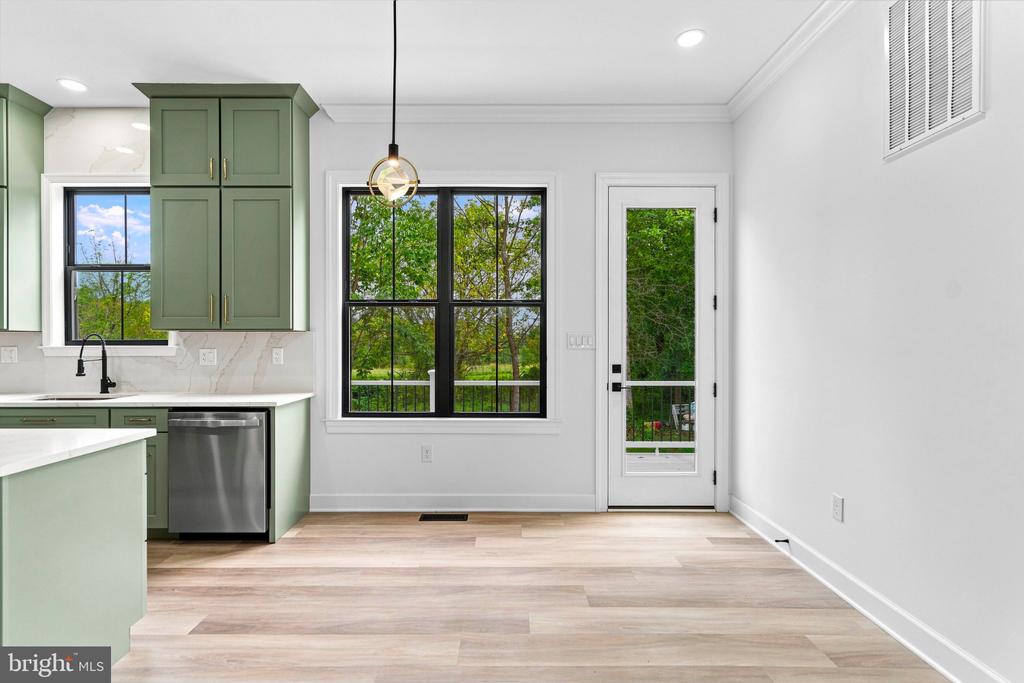 45 S LOUDOUN STREET Unit: A-1