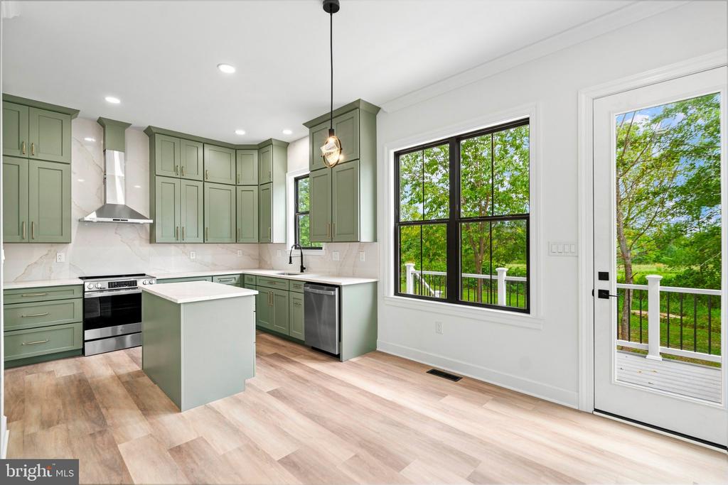 45 S LOUDOUN STREET Unit: A-1