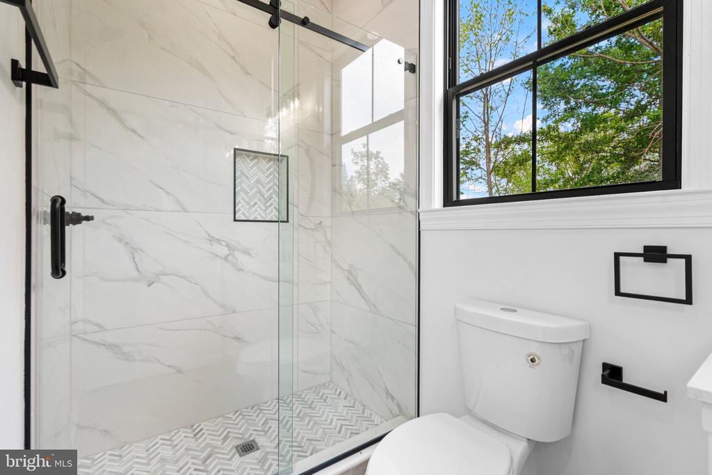45 S LOUDOUN STREET Unit: A-1