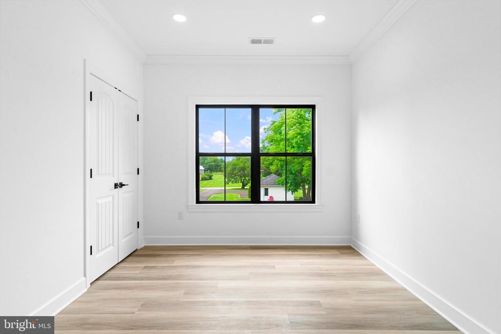 45 S LOUDOUN STREET Unit: A-1