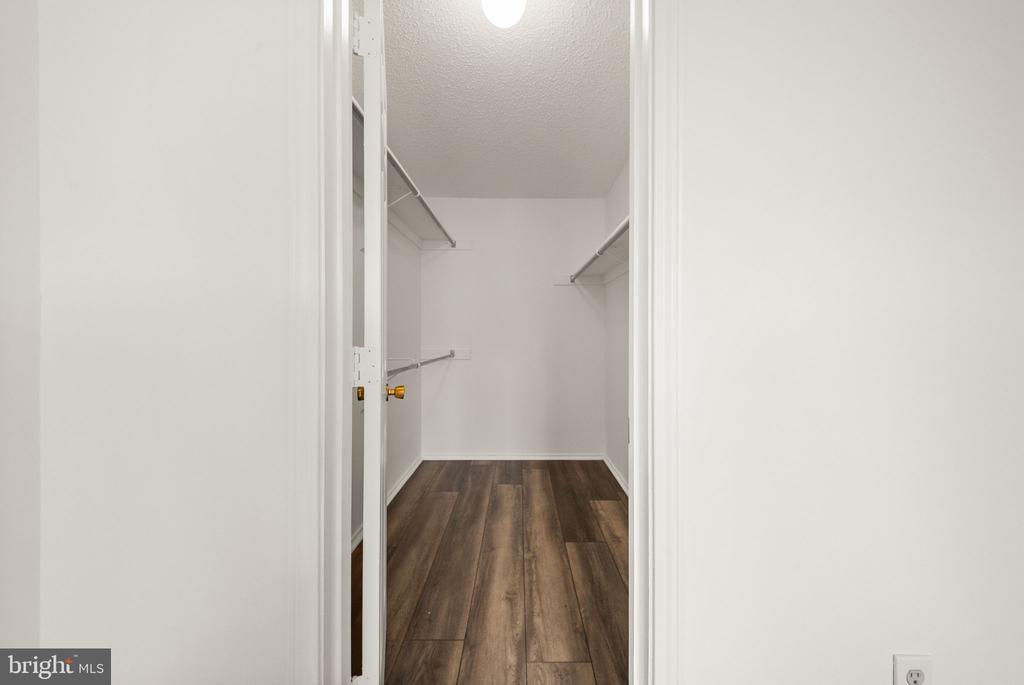 21033 TIMBER RIDGE TERRACE Unit: 201