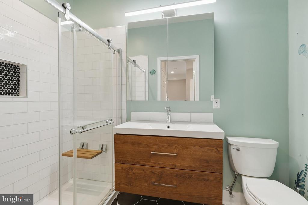 24699 SILTSTONE SQUARE