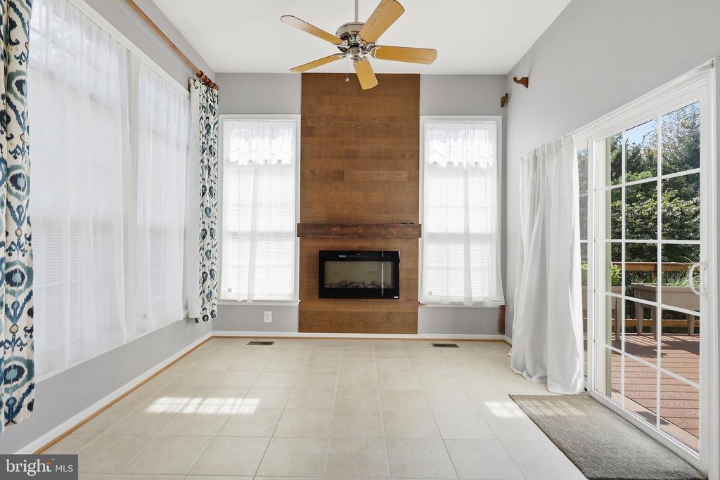 24699 SILTSTONE SQUARE