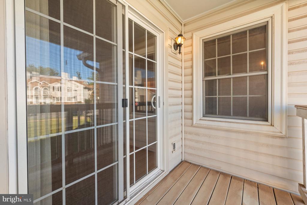105 WESTWICK COURT Unit: 6