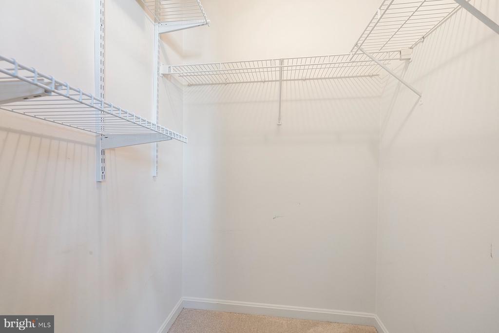 105 WESTWICK COURT Unit: 6