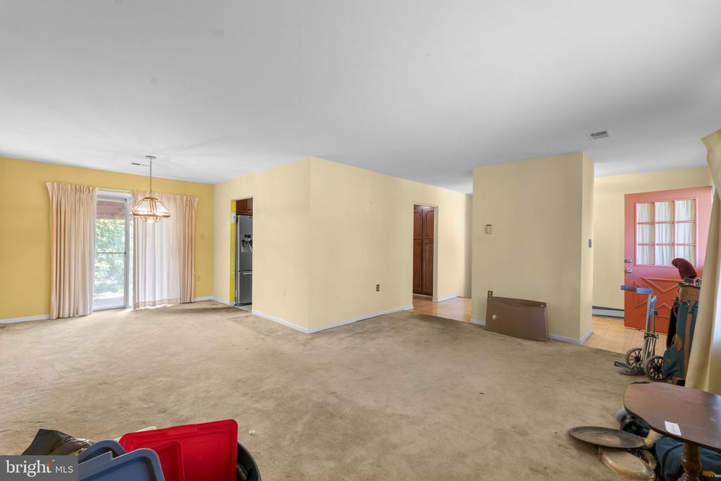 1706 N STERLING BOULEVARD