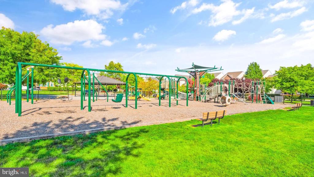 43848 GLENHAZEL DRIVE