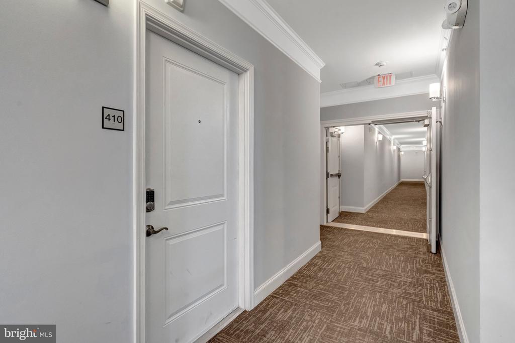 23630 HAVELOCK WALK TERRACE Unit: 410
