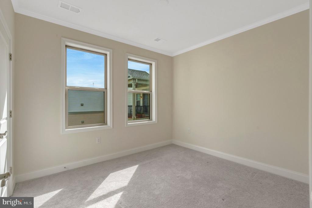 23630 HAVELOCK WALK TERRACE Unit: 410