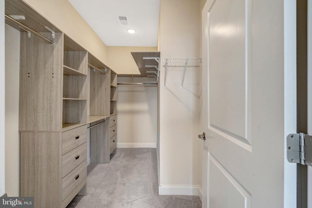 23630 HAVELOCK WALK TERRACE Unit: 410