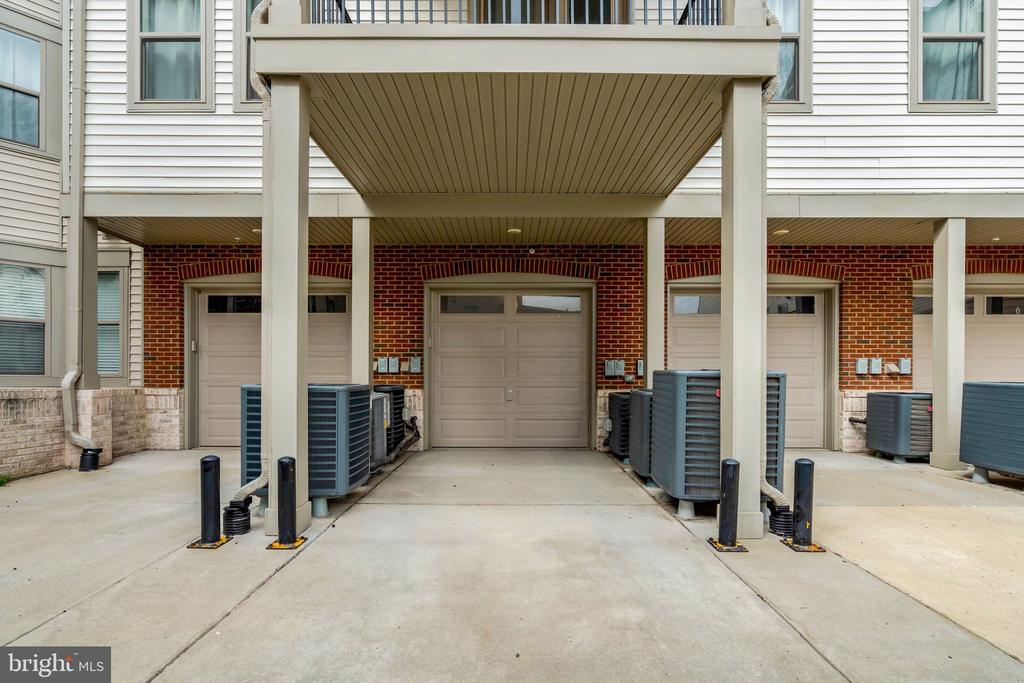 23630 HAVELOCK WALK TERRACE Unit: 410