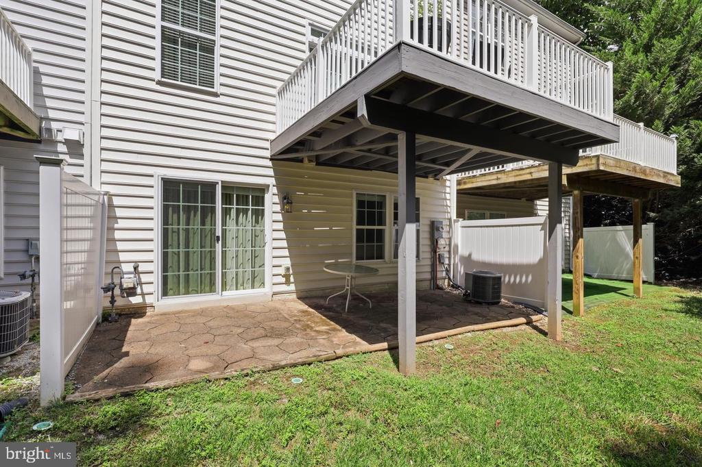 20200 CENTER BROOK SQUARE