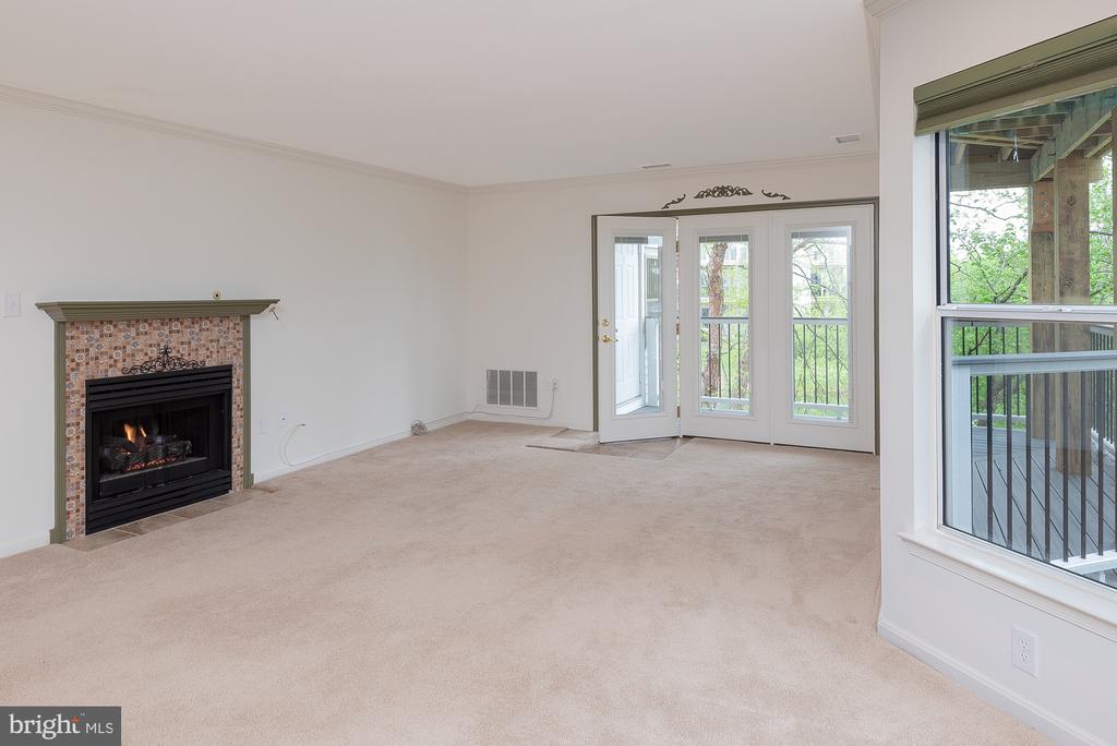 20575 SNOWSHOE SQUARE Unit: 202